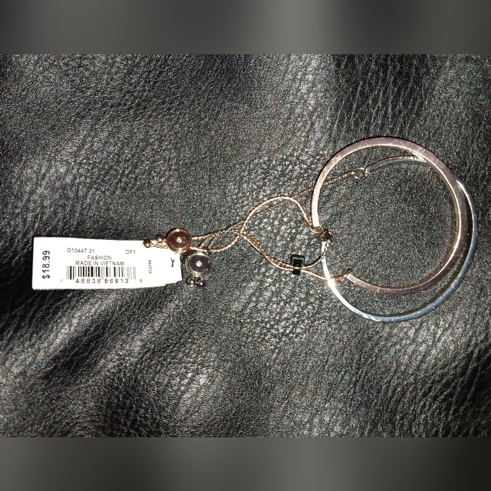 GUESS Bangle Set - Picture 4 of 7